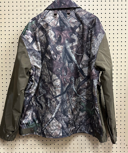 Water Resistant Camo Zip-Up Jacket